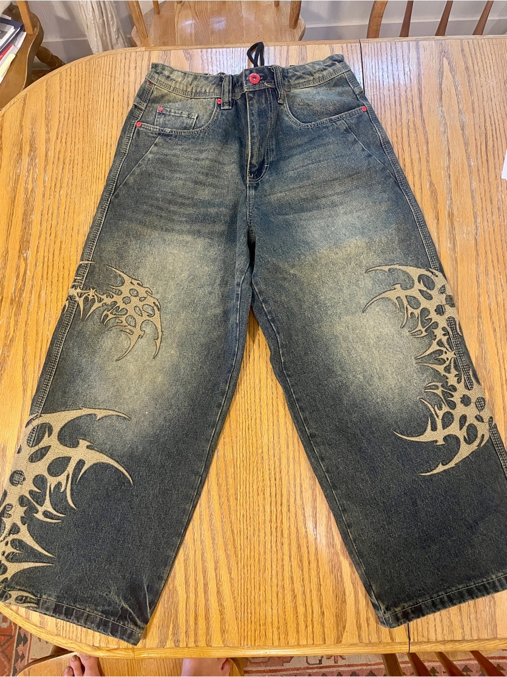 Vitriol Baggy Tribal Graphic Jeans Size 28 Y2K Zumiez